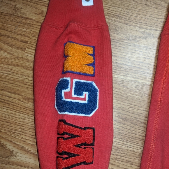 BAPE Red Tiger Shark Crew Neck Sweatshirt - Picture 11 of 11